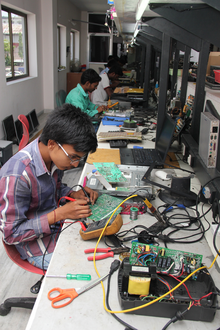 Ram Hi-Tech Solutions - Our Training Classes & Work Shop